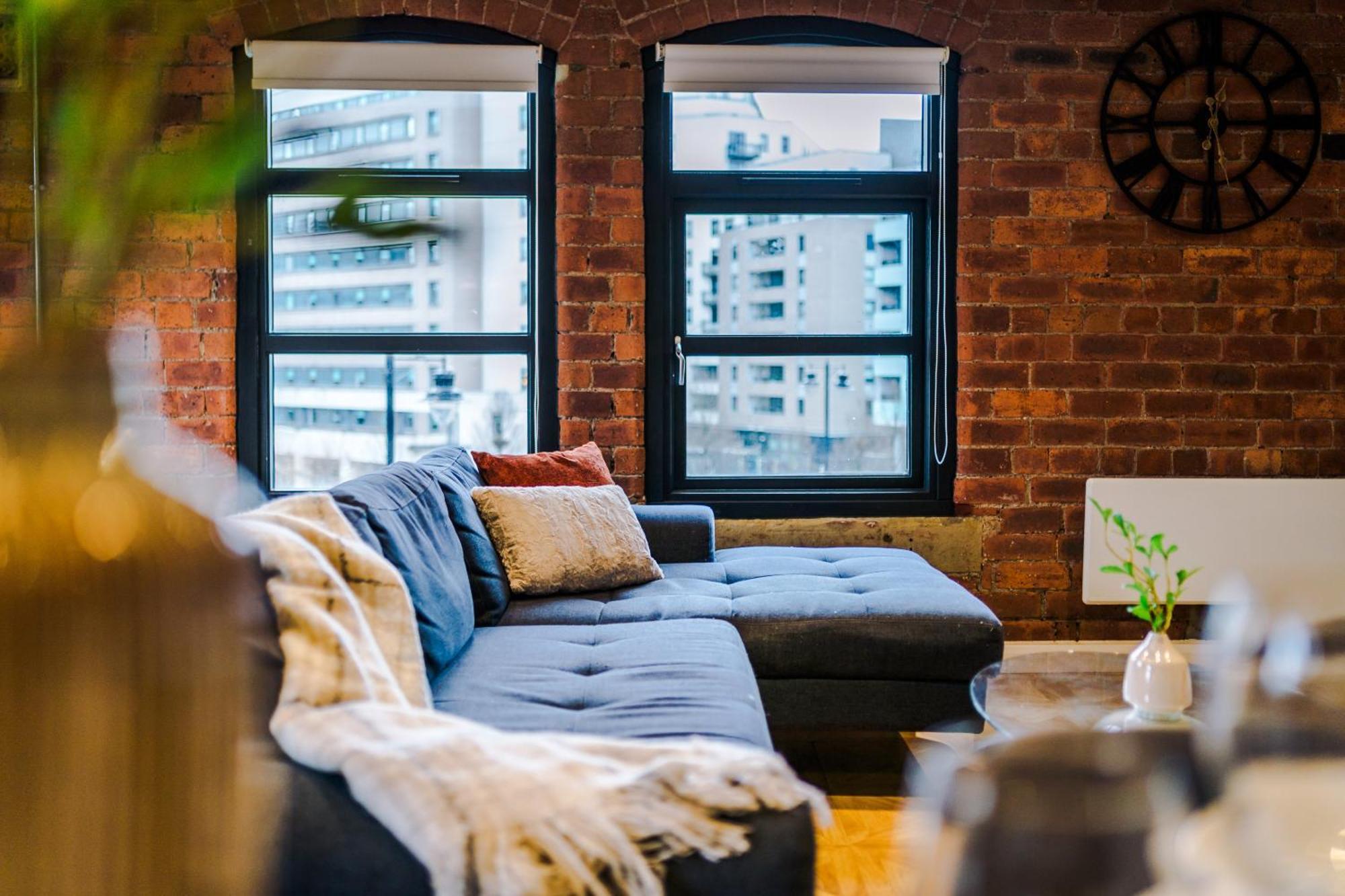 2 King Size Beds In Manhattan Styled Oversize Apartment Leeds  Exterior photo